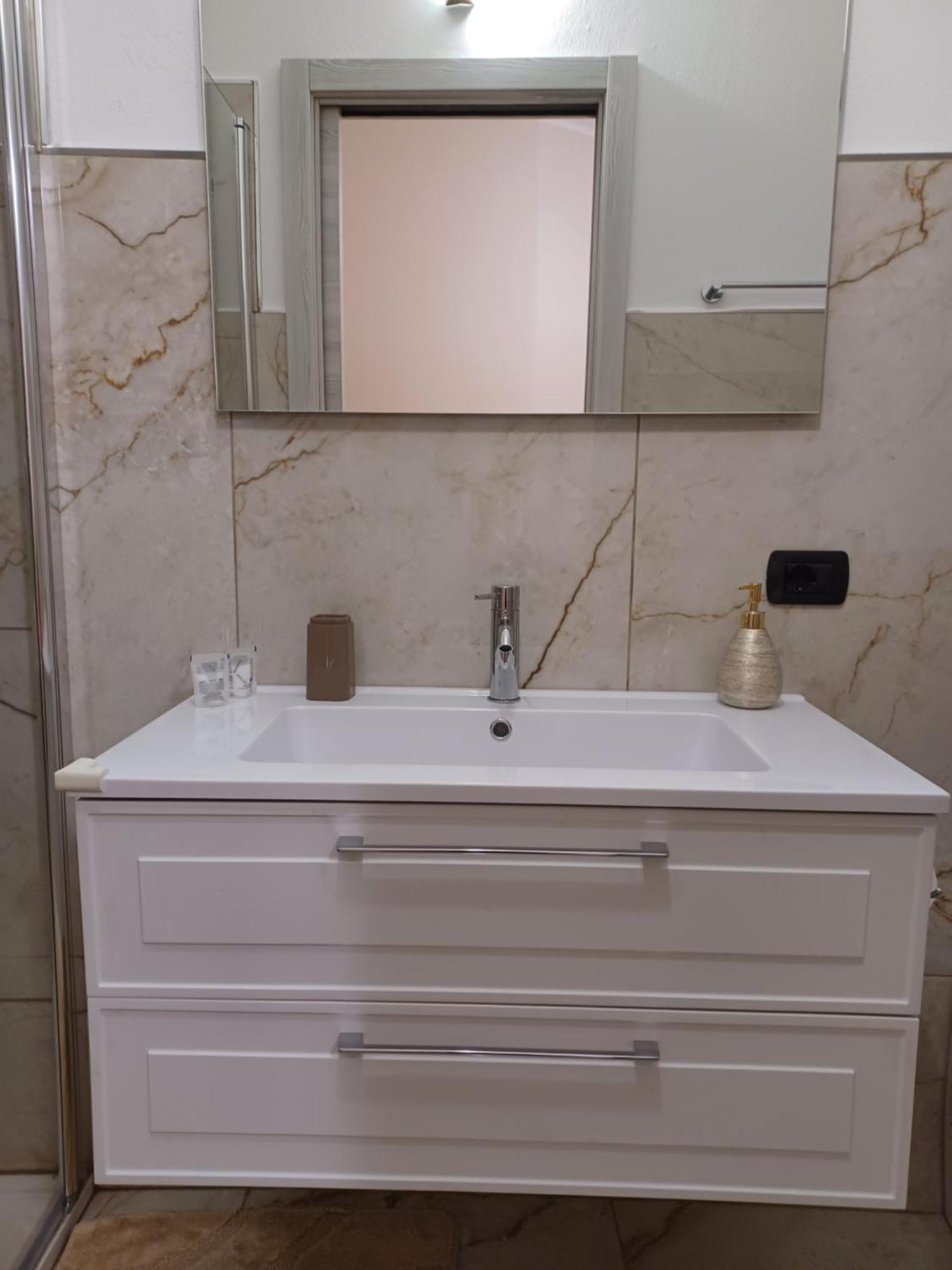 Soleil Hotel Никозия Екстериор снимка